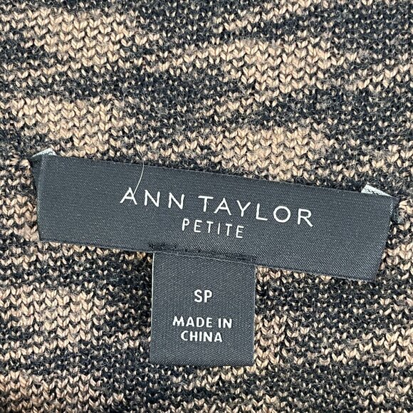 Ann Taylor Womens Small Petite Brown Black Houndstooth Mock Neck Sweater - Picture 5 of 10